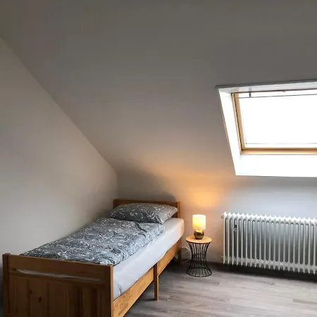 Reihenhaus Auf Zeit * Maintal